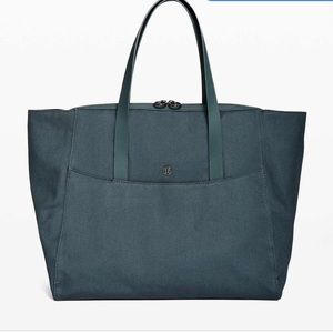 Lululemon All Avenues Bag 26 L